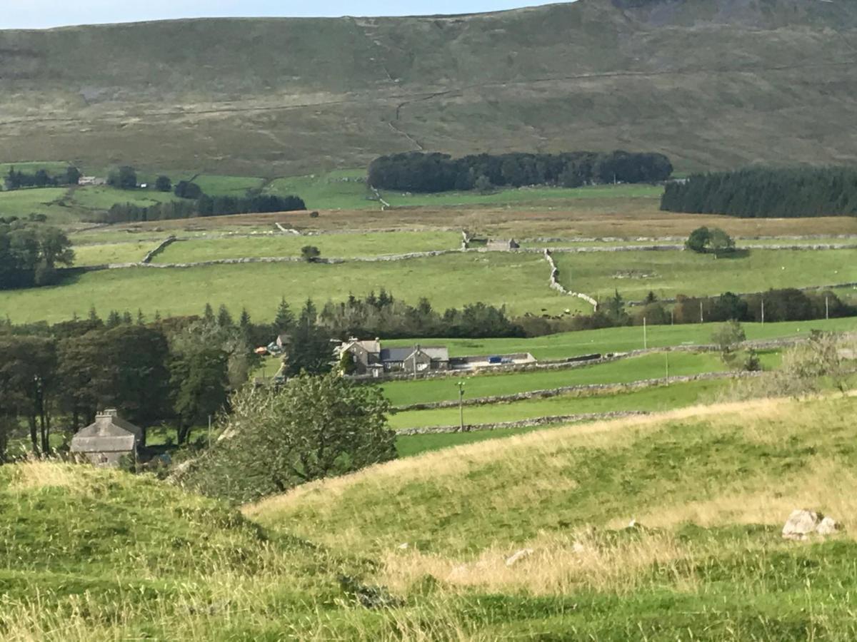 Old School House - Yorkshire Three Peaks Challenge Weathercote エクステリア 写真